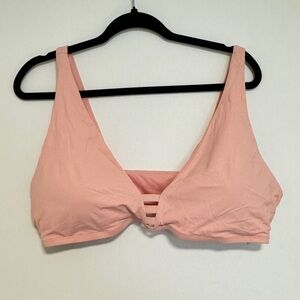 Plus size bikini top